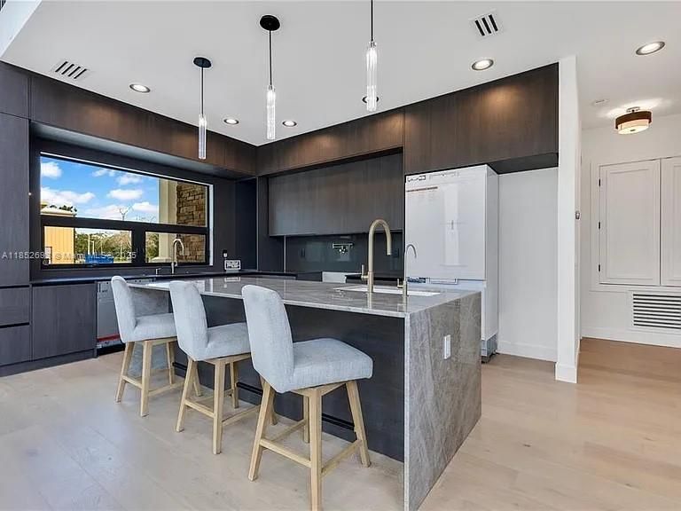 Interior, Kitchen, Pendant Lights, Recessed Lighting, Wood Texture Flooring