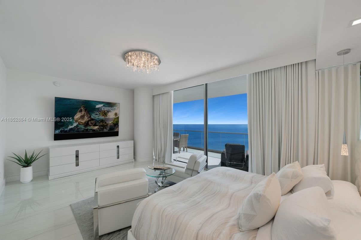 Bedroom, Chandelier, Interior, Marble, Water