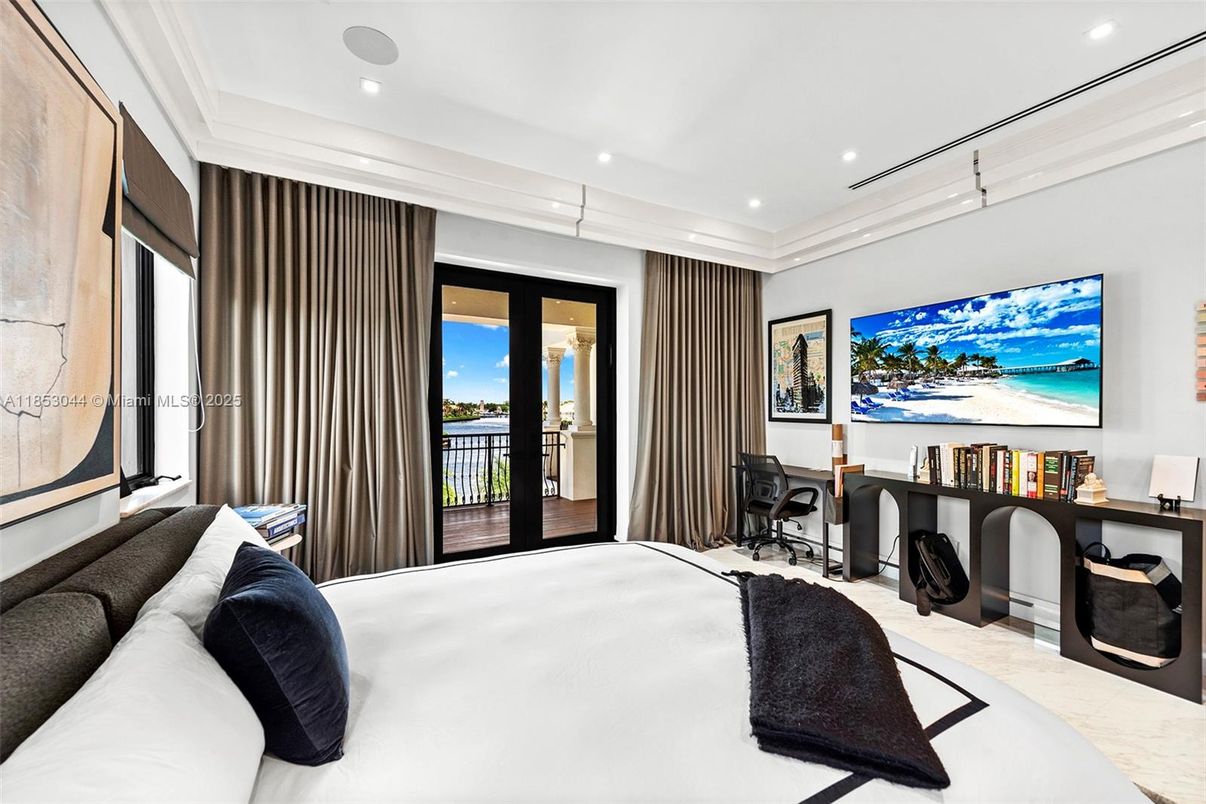 Home Office, Interior, Recessed Lighting, Water