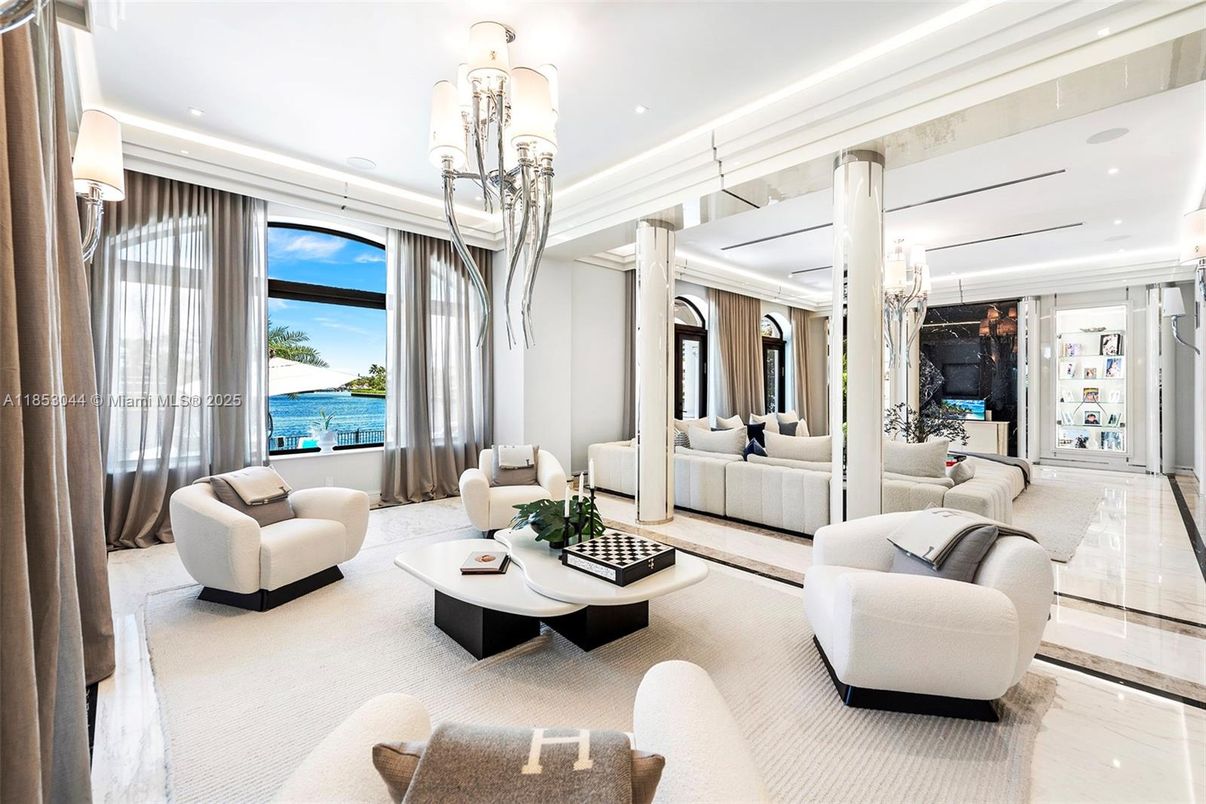 Chandelier, Interior, Living room, Recessed Lighting, Water