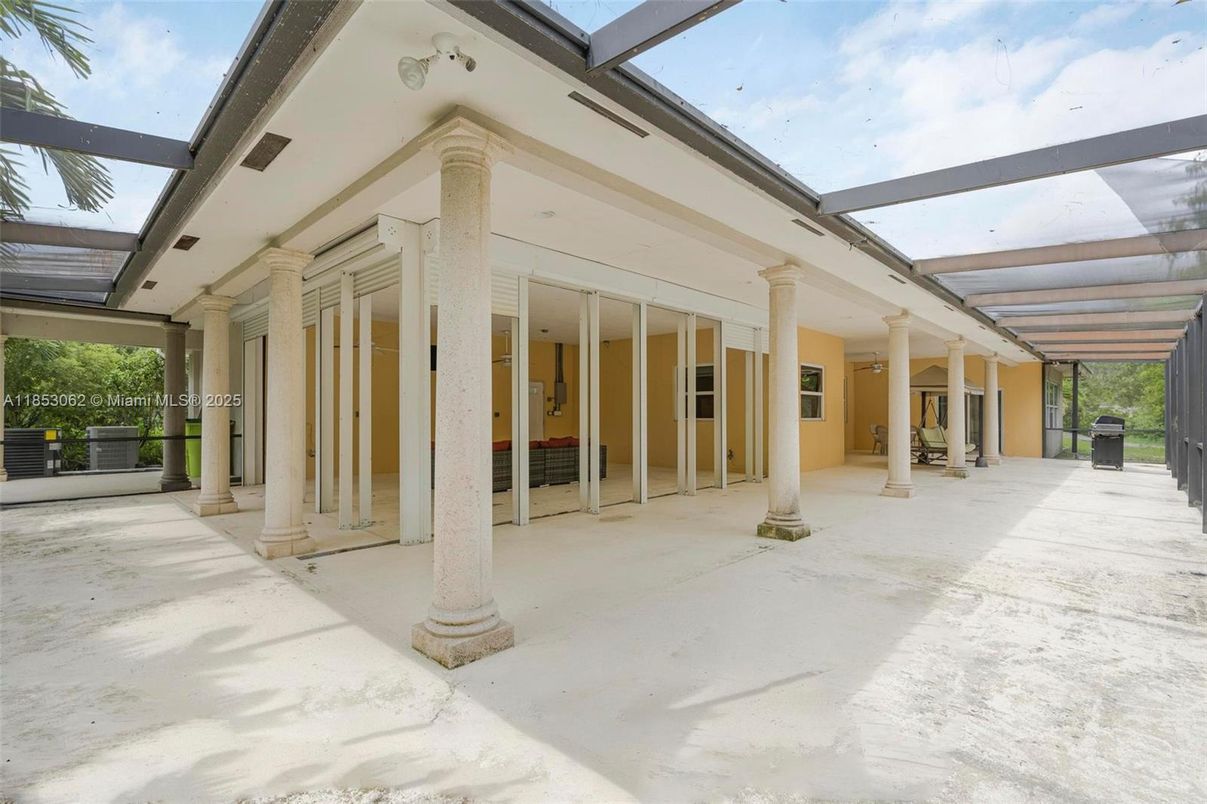 Glass Ceilings, Interior, Sun Room
