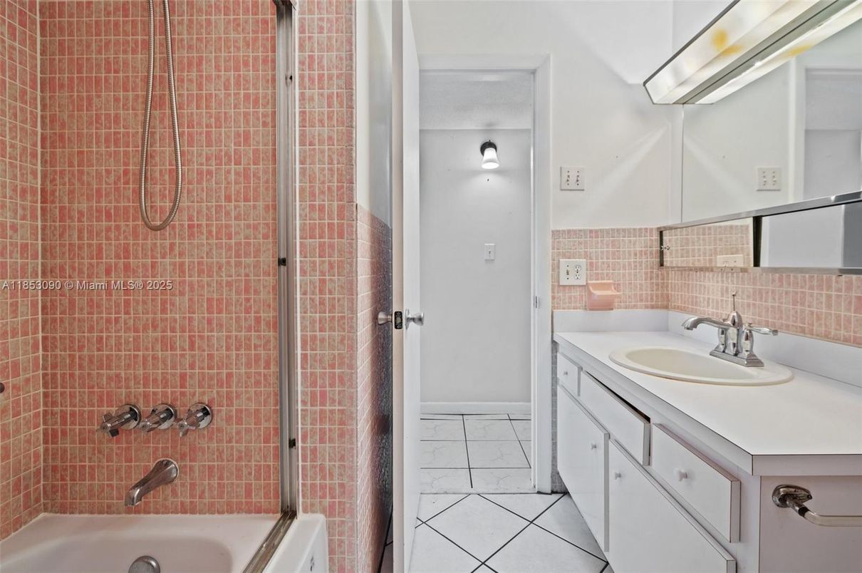 Bathroom, Interior, Marble