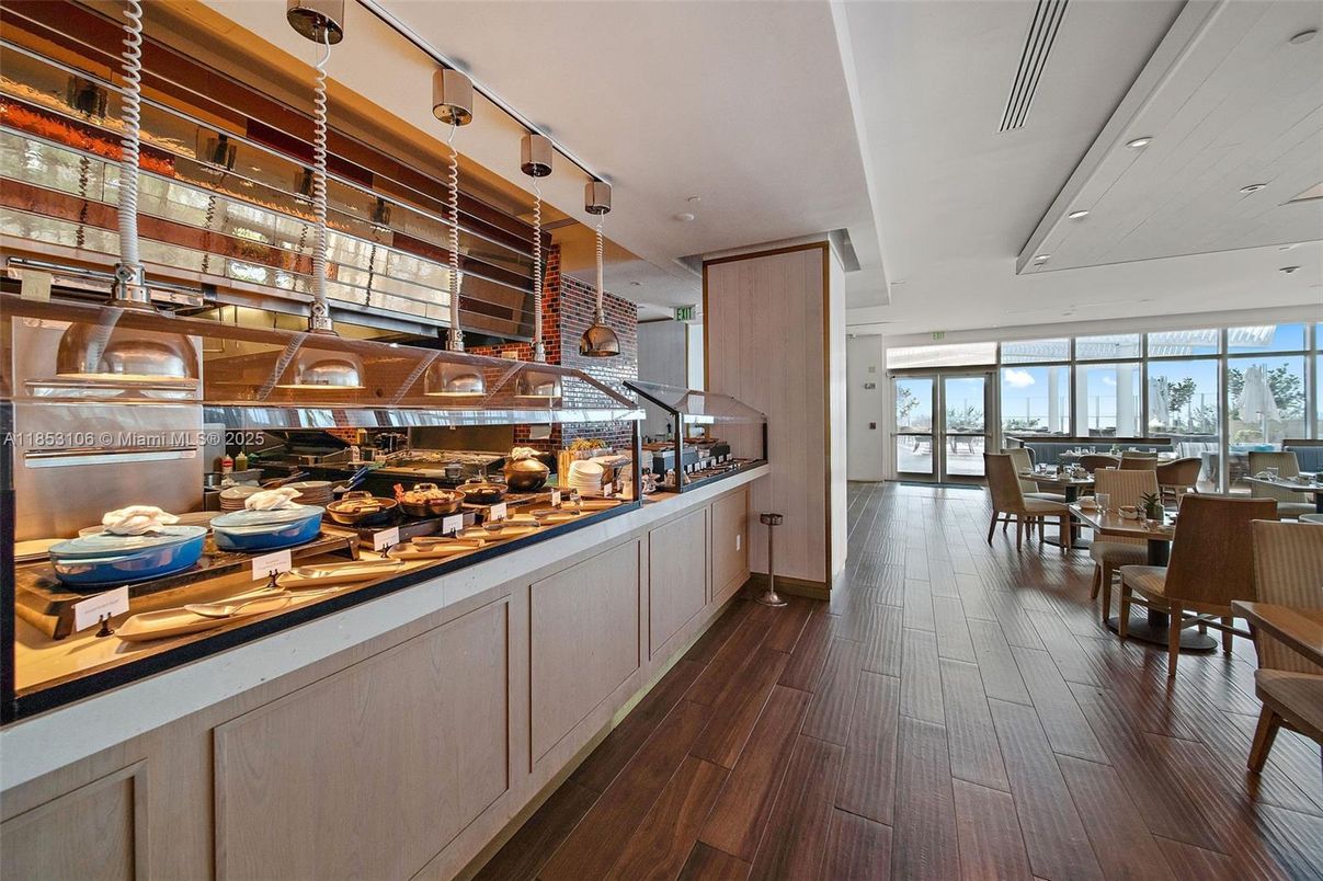 Dining room, Interior, Recessed Lighting, Wood Texture Flooring