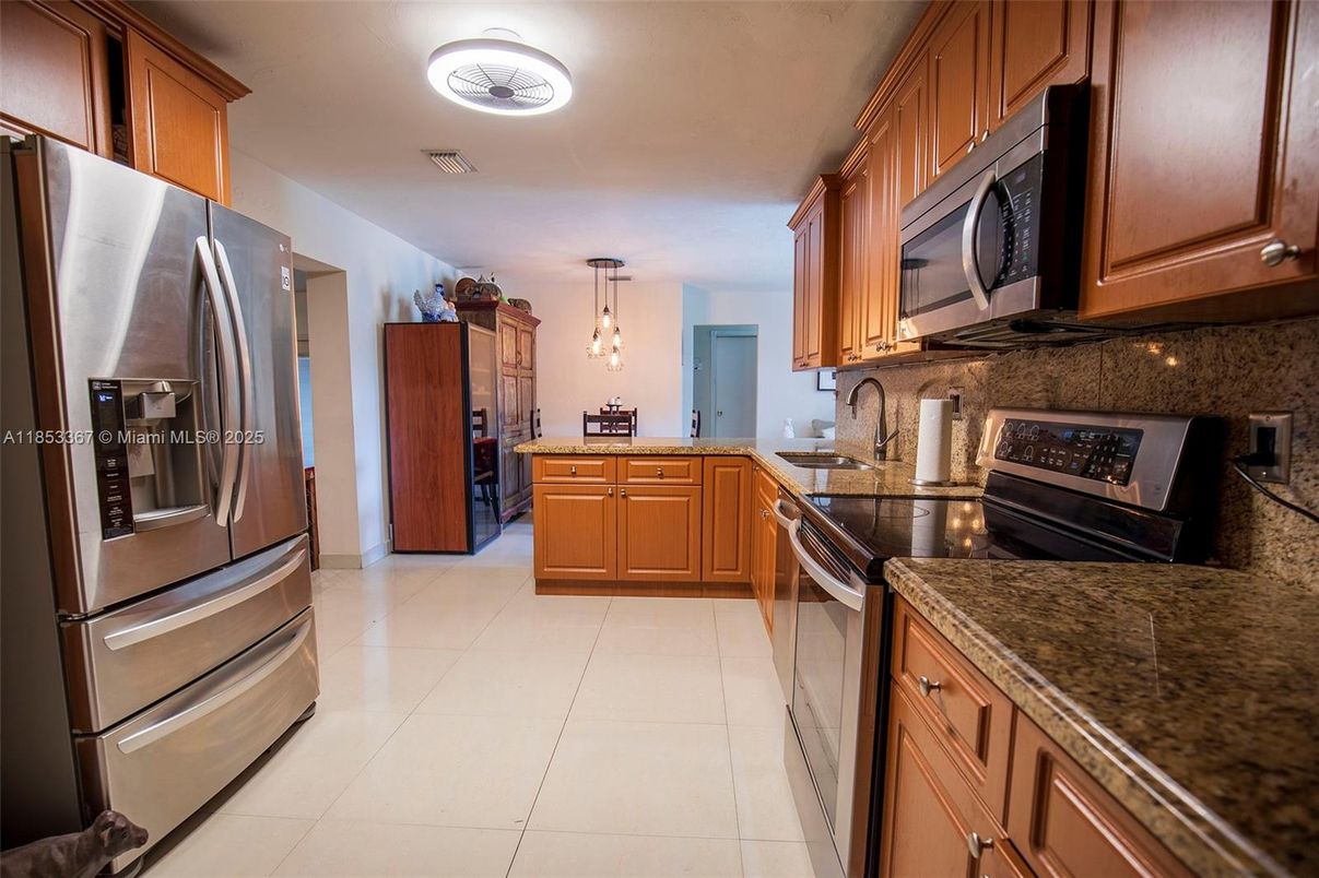 Interior, Kitchen, Pendant Lights