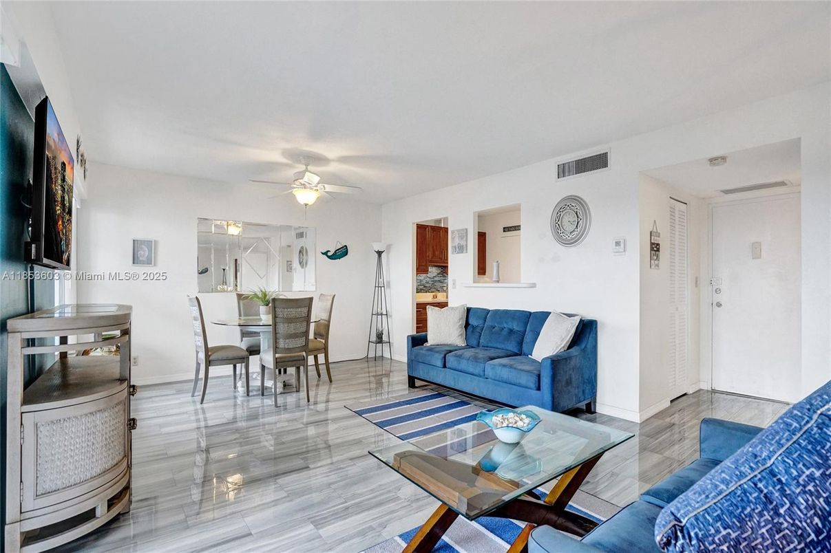 Dining room, Interior, Living room
