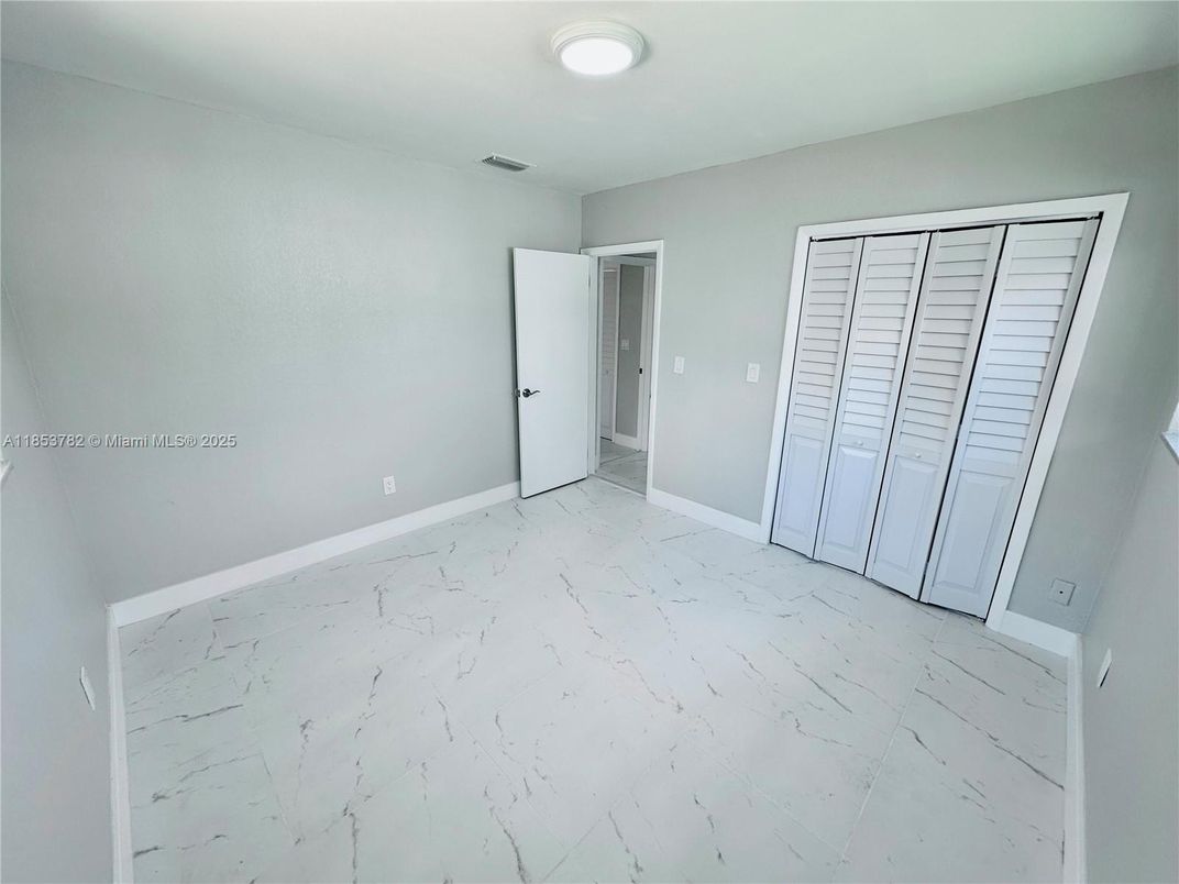 Empty room, Interior, Marble