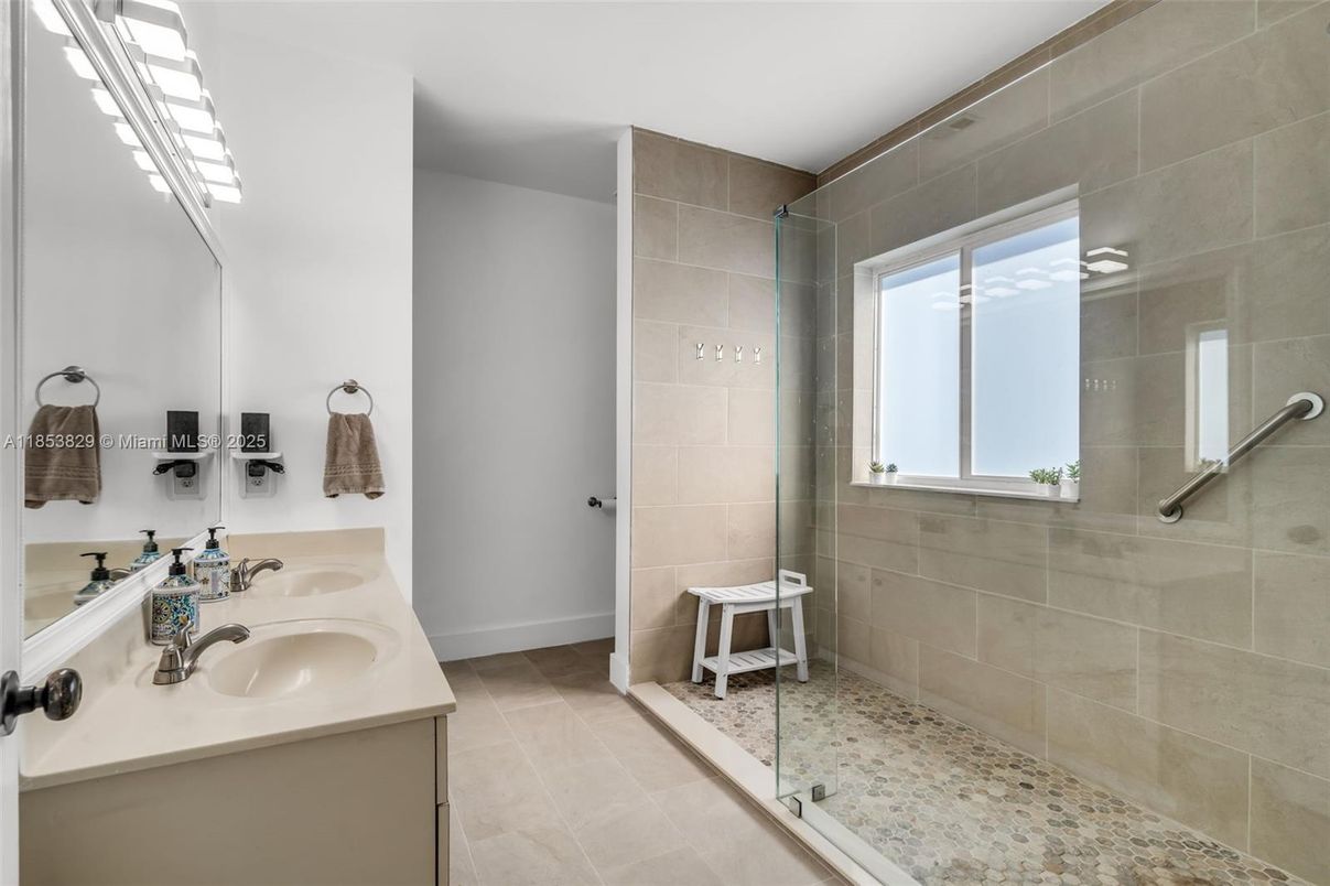 Bathroom, Glass Shower, Interior