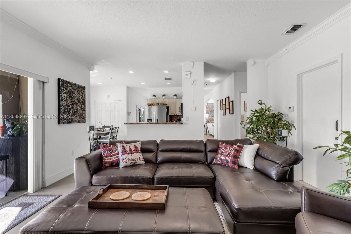 Dining room, Interior, Kitchen, Living room, Recessed Lighting