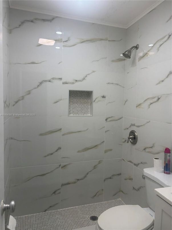 Bathroom, Interior, Marble Walls