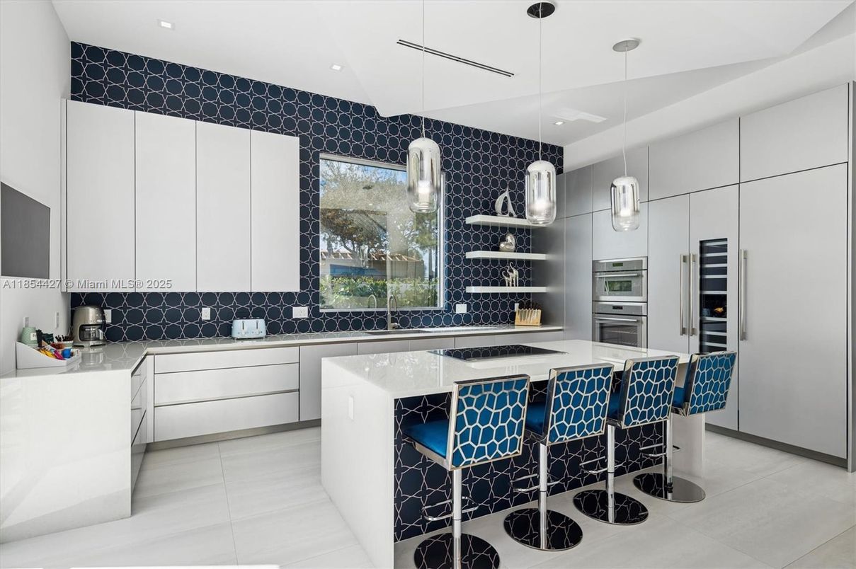 Interior, Kitchen, Pendant Lights, Recessed Lighting, Stainless Steel Appliances