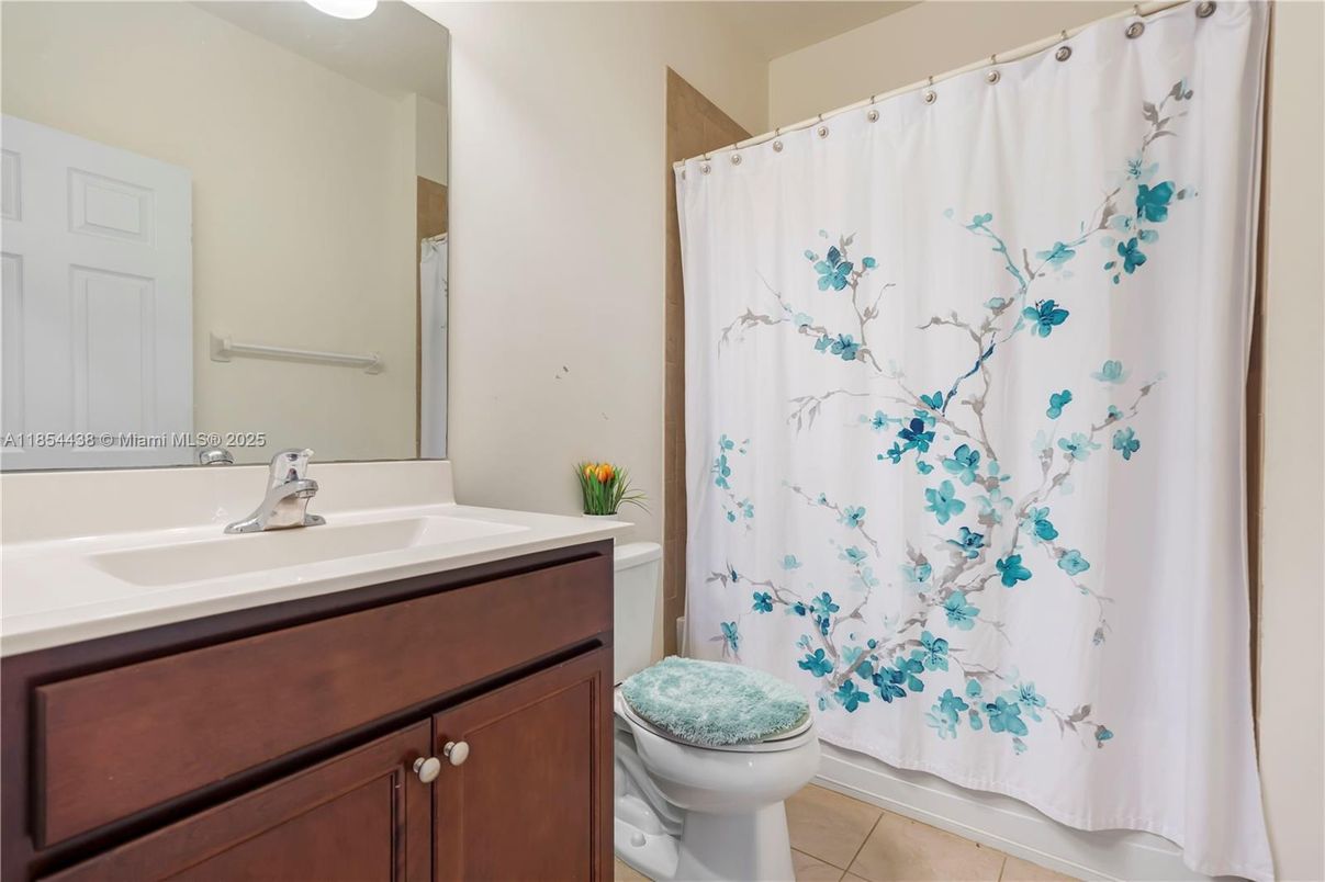 Bathroom, Interior
