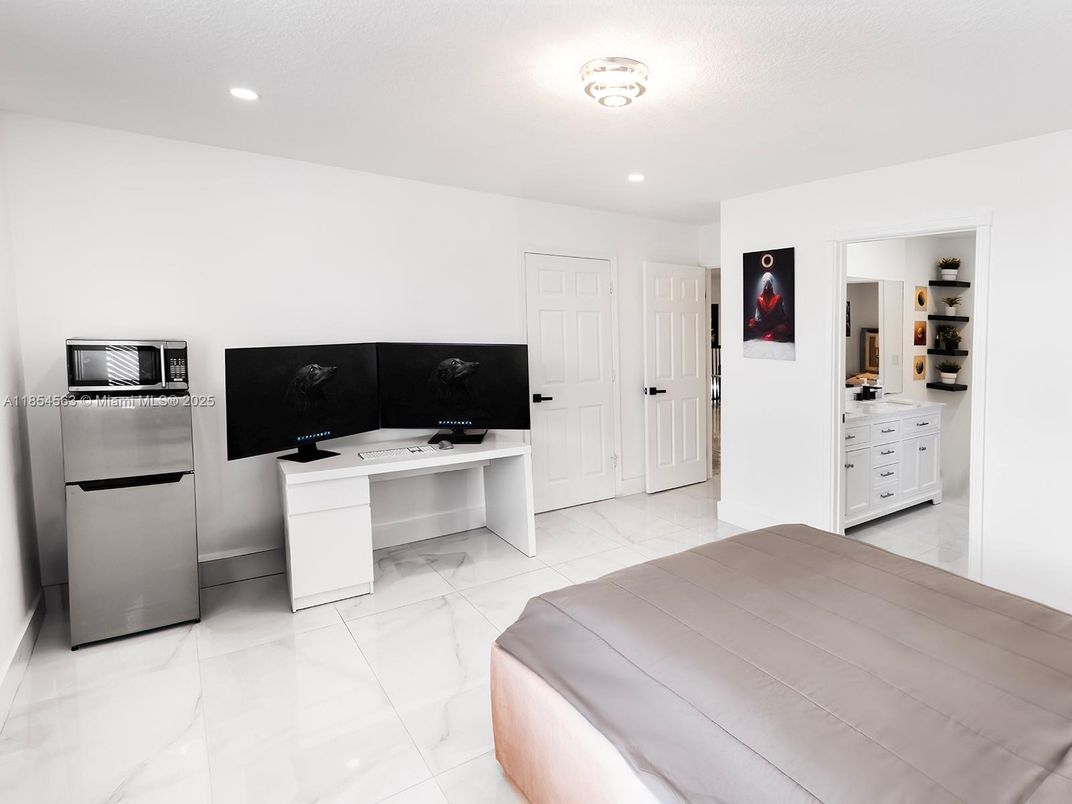 Home Office, Interior, Marble, Recessed Lighting