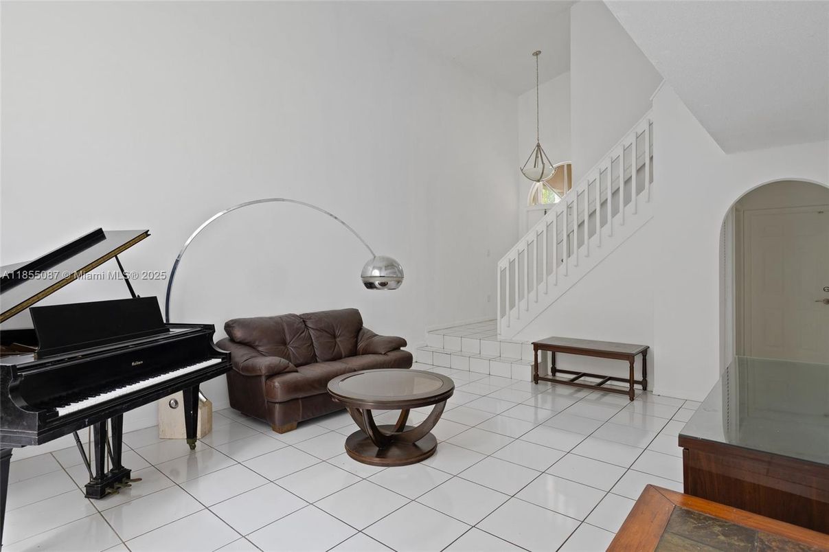 Interior, Pendant Lights, Piano