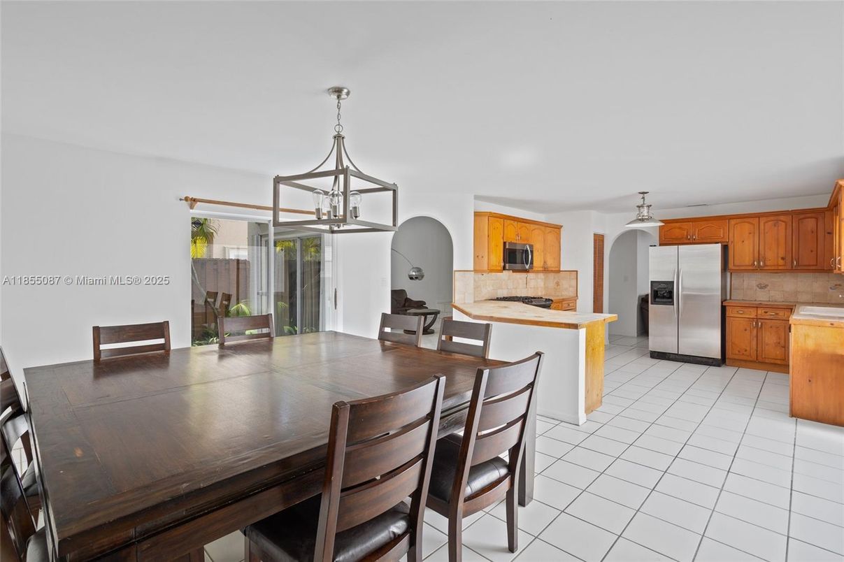 Dining room, Interior, Kitchen, Pendant Lights