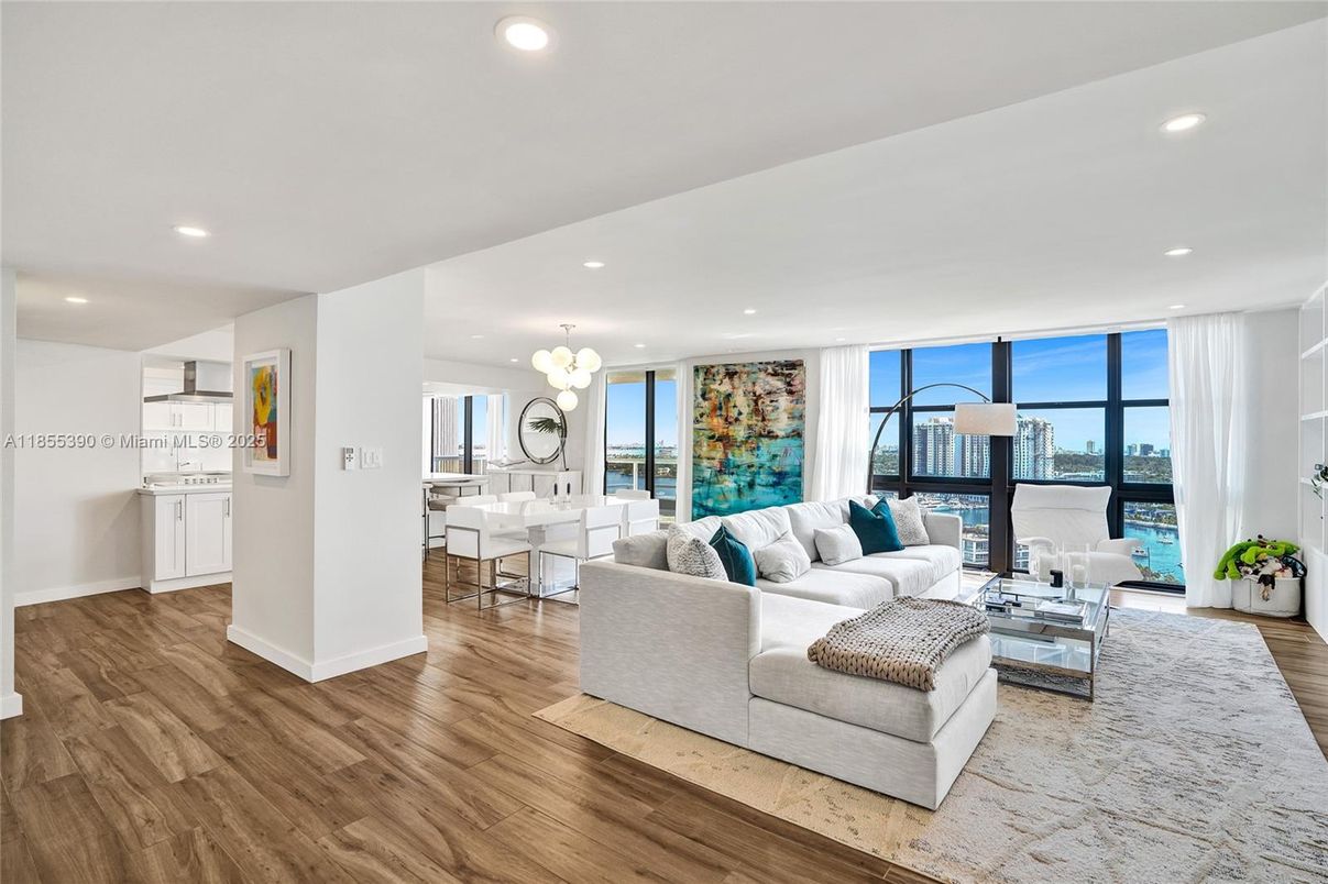 Chandelier, Dining room, Interior, Living room, Recessed Lighting, Water, Wood Texture Flooring