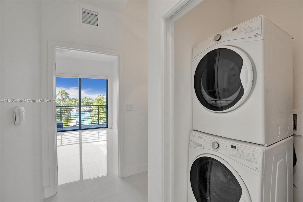 Interior, Utility Closets, Washer