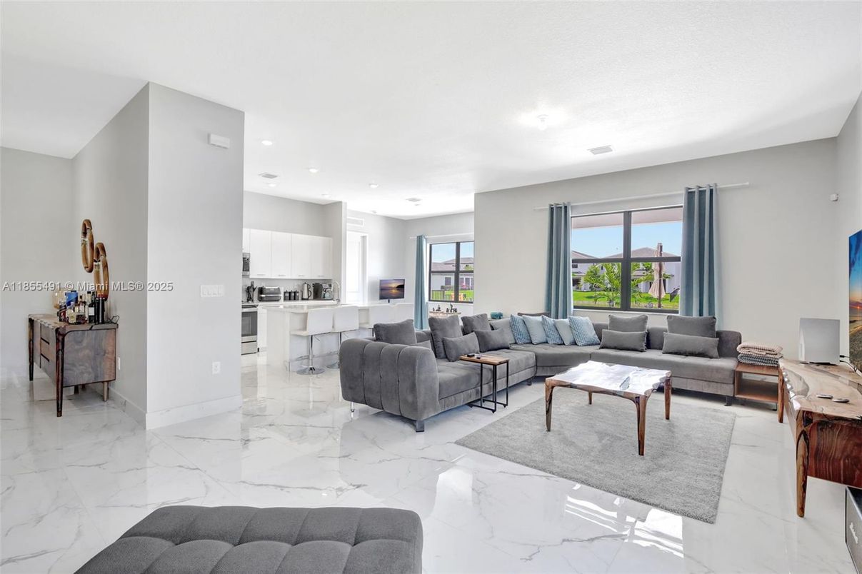 Interior, Kitchen, Living room, Marble, Recessed Lighting