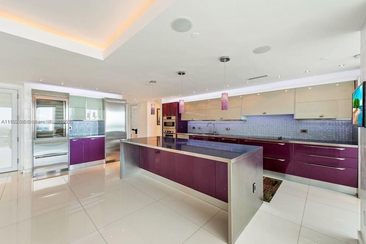 Interior, Kitchen, Pendant Lights, Recessed Lighting