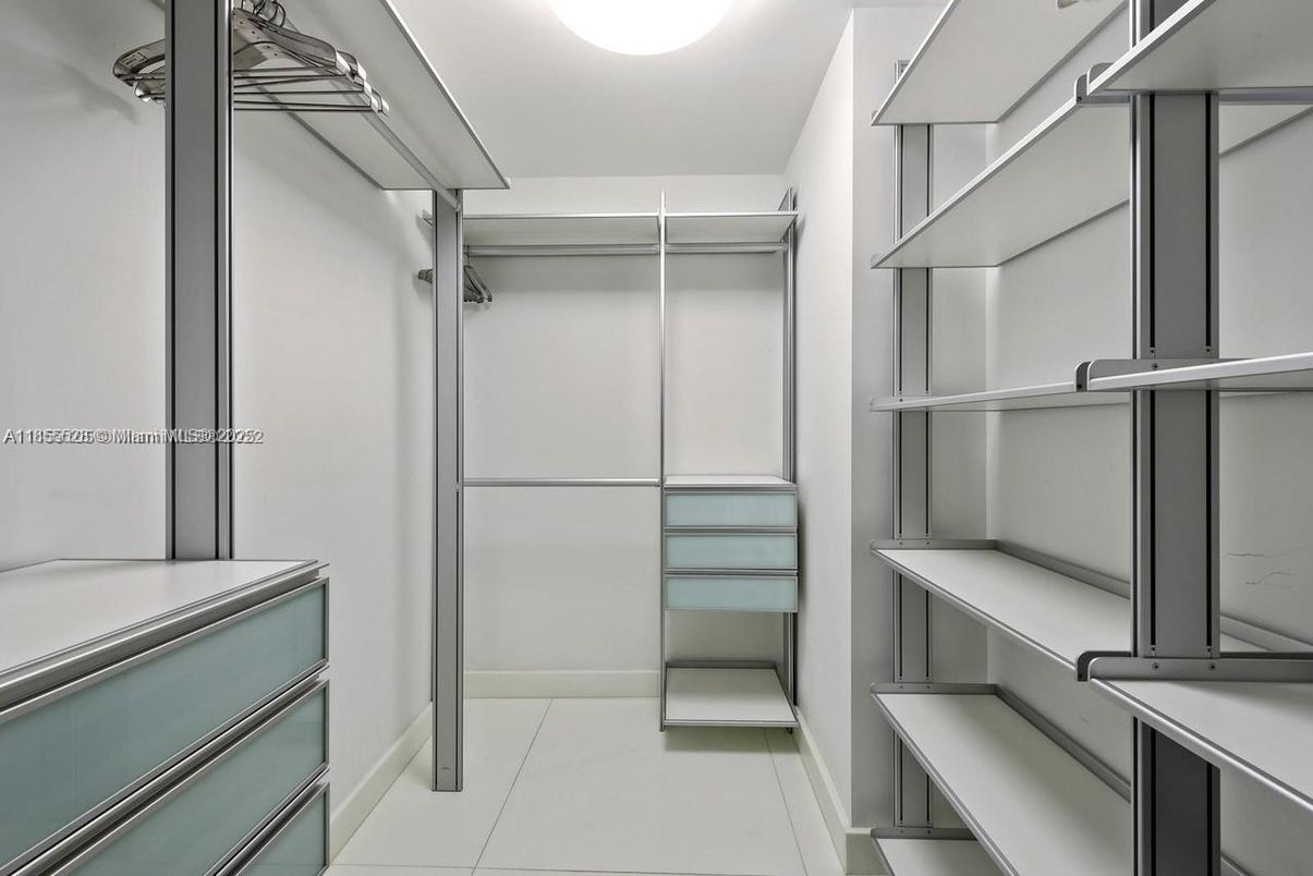 Interior, Recessed Lighting, Walk-in Closets