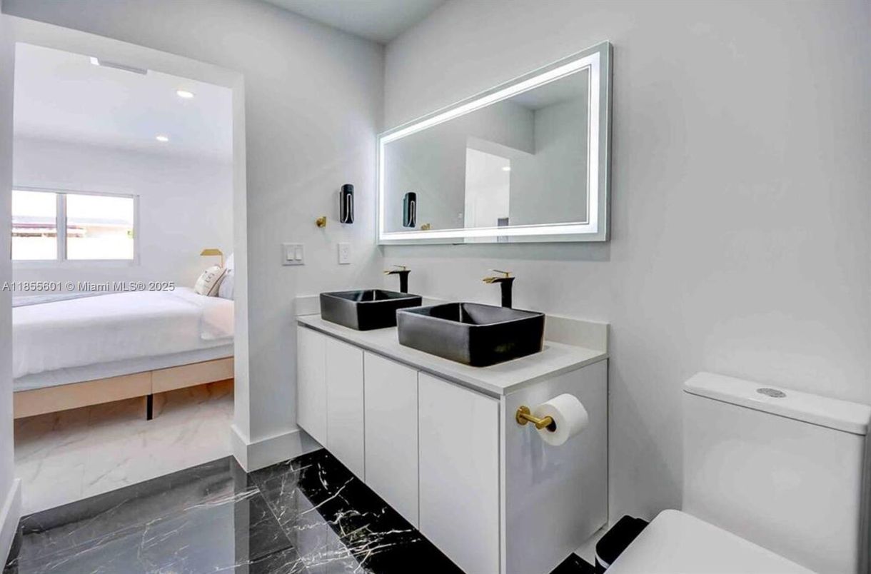 Bathroom, Bedroom, Dual Sink Vanities, Interior, Marble, Recessed Lighting