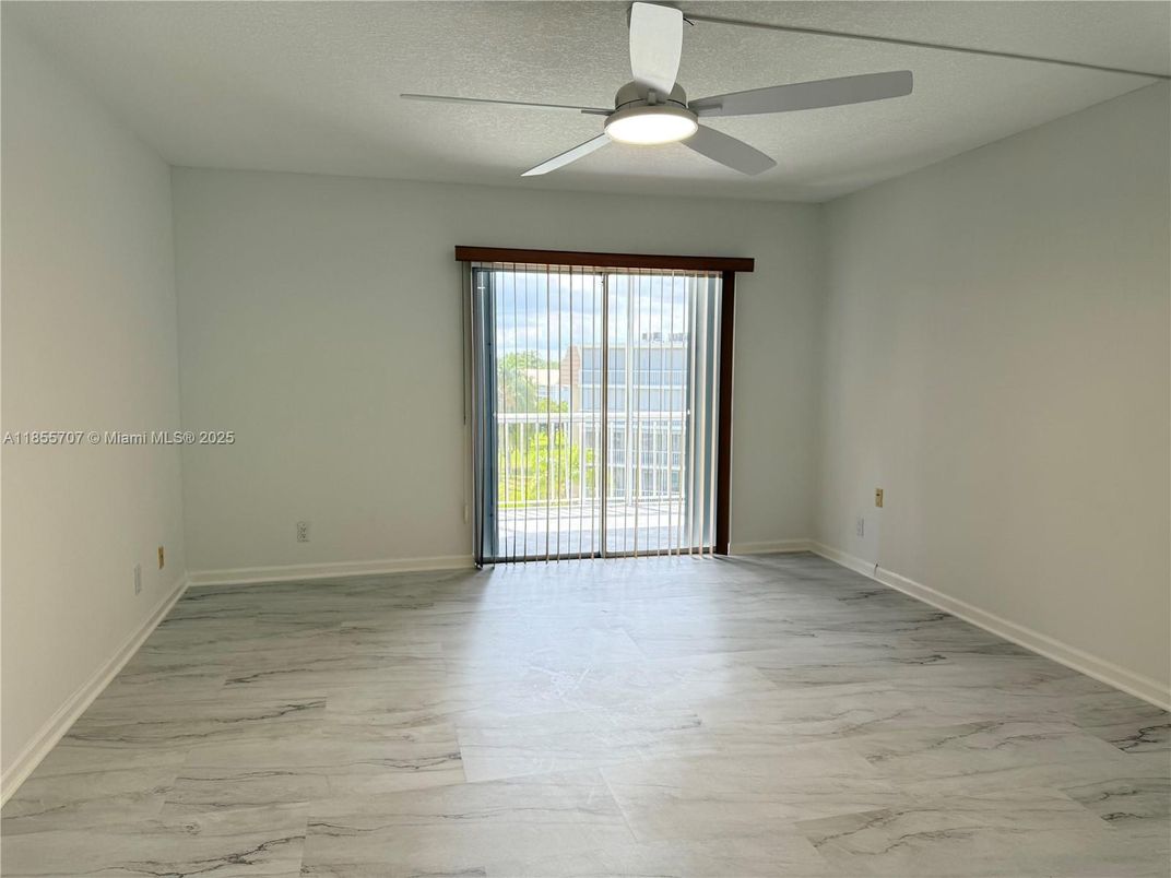 Empty room, Interior, Marble