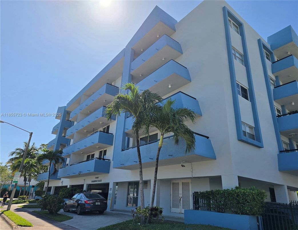 Exterior, Facade, Condo Building