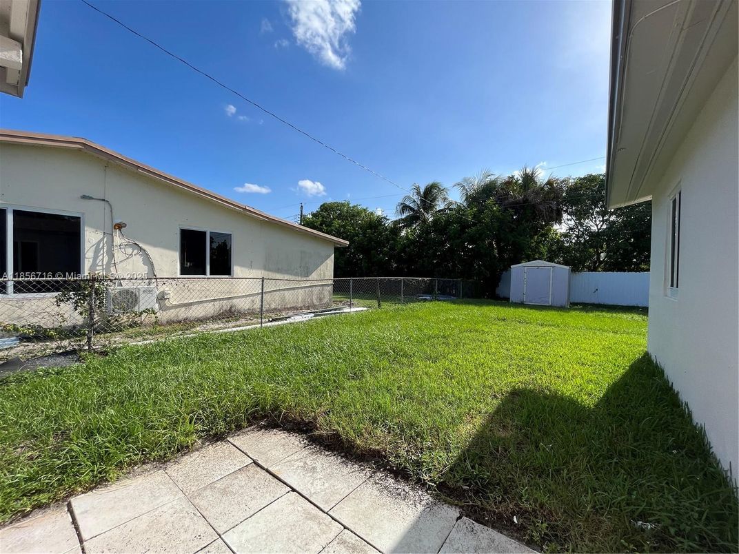Backyard, Exterior