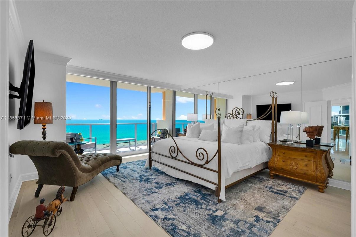 Bedroom, Interior, Water, Wood Texture Flooring