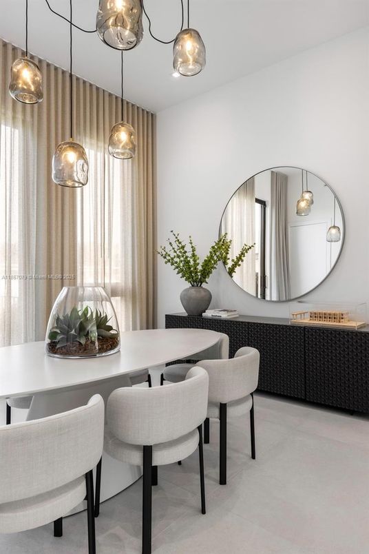 Dining room, Interior, Pendant Lights