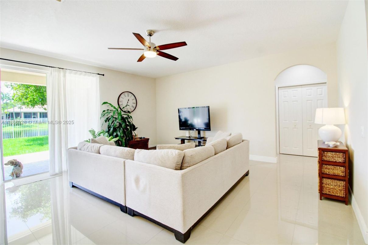 Interior, Living room