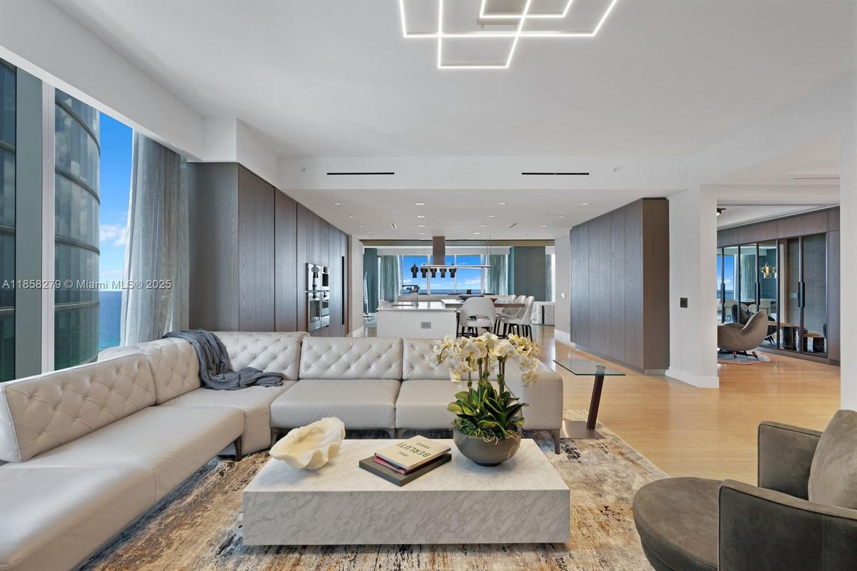 Dining room, Interior, Kitchen, Living room, Recessed Lighting, Stainless Steel Appliances, Wood Texture Flooring