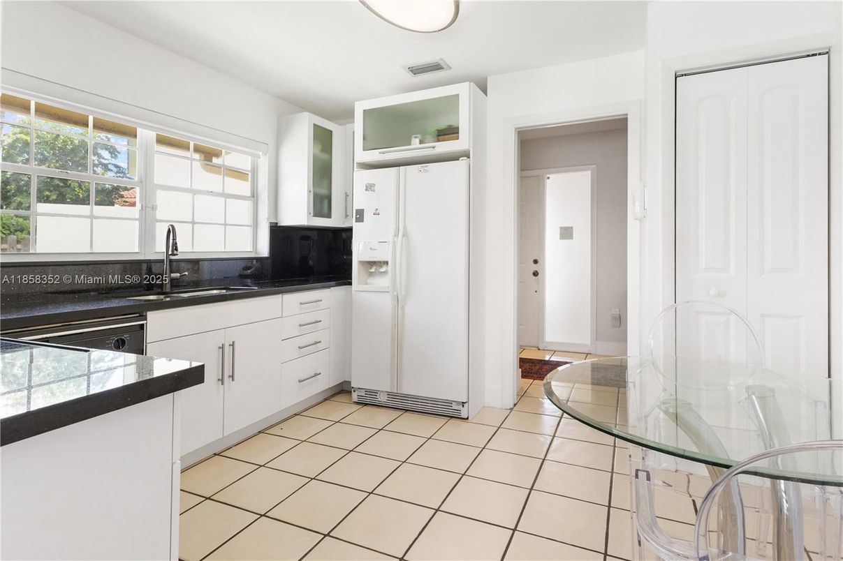 Interior, Kitchen