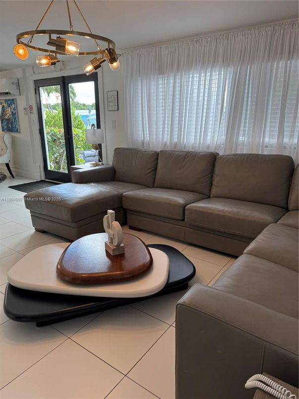 Interior, Living room, Pendant Lights