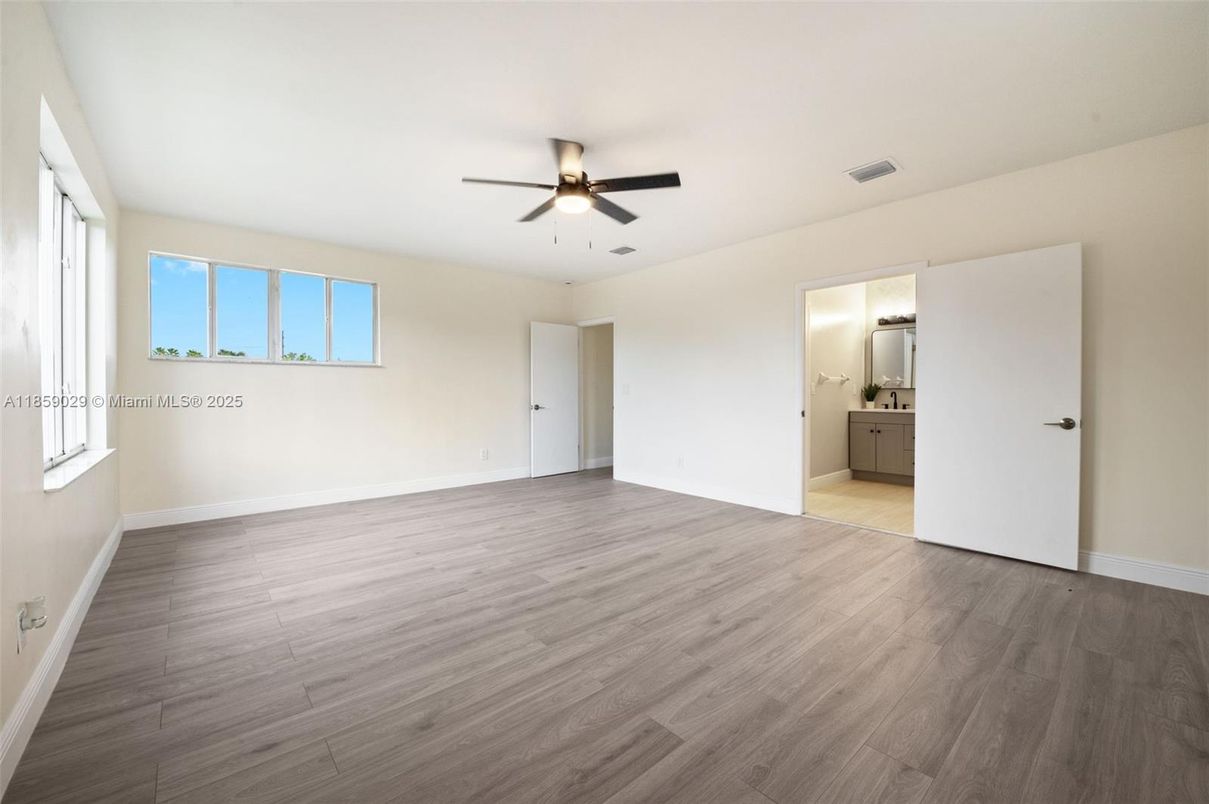 Bathroom, Empty room, Interior, Wood Texture Flooring
