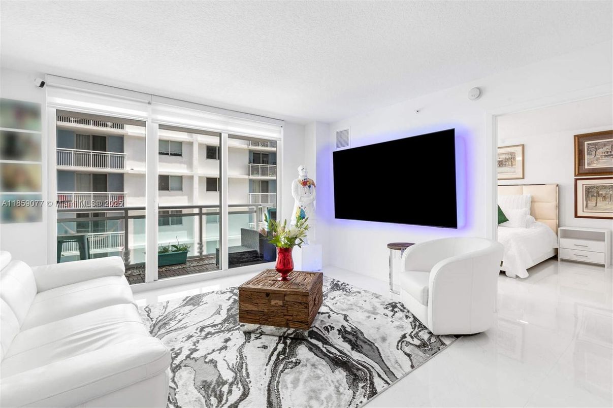 Interior, Living room