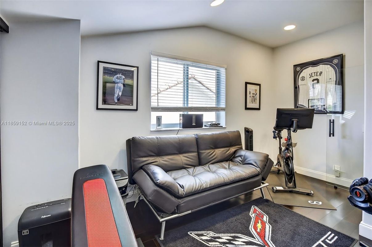 Fitness Equipment, Interior, Recessed Lighting