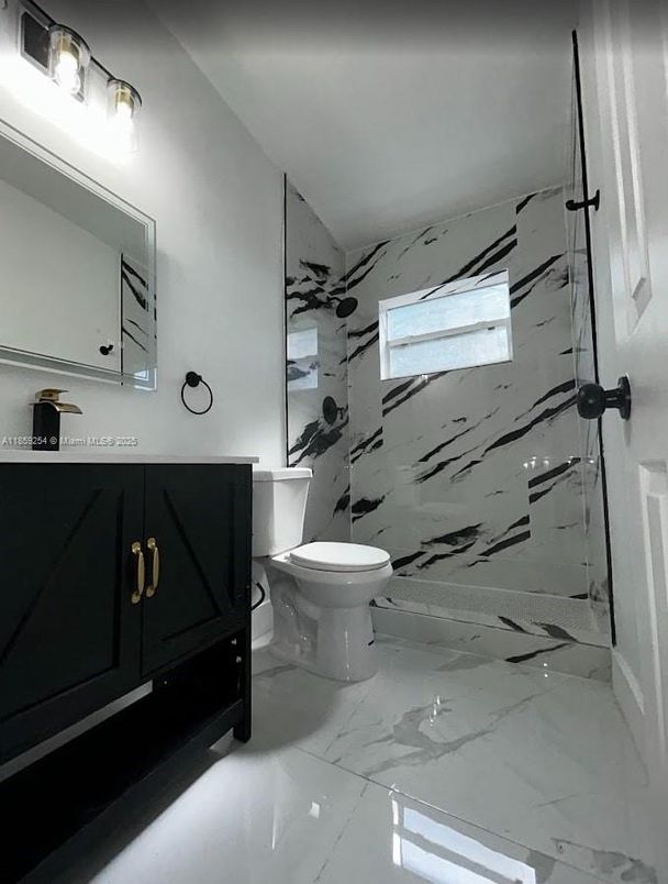 Bathroom, Interior, Marble, Marble Walls