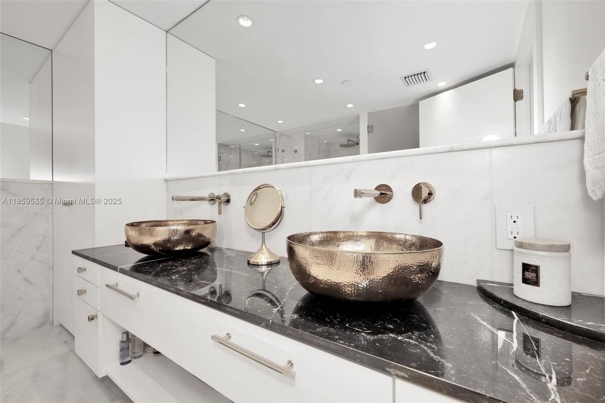 Bathroom, Dual Sink Vanities, Interior, Marble, Recessed Lighting