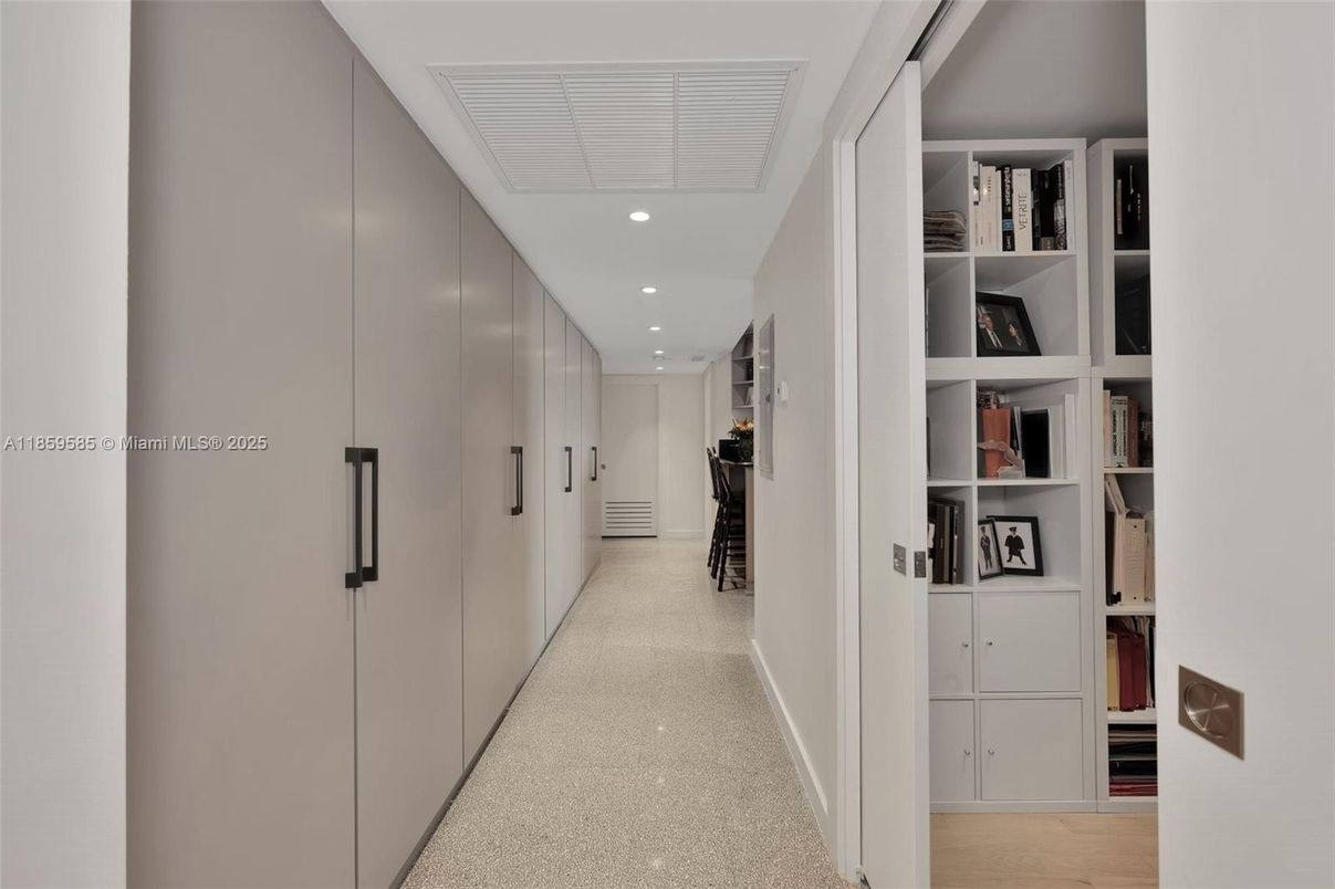 Interior, Recessed Lighting