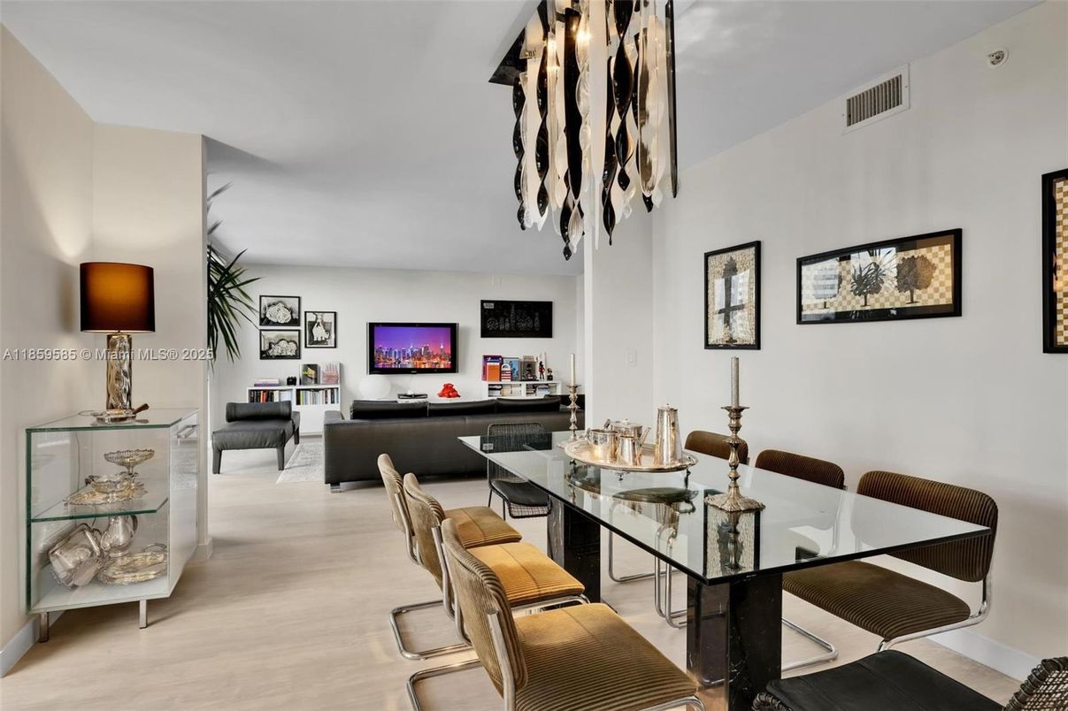 Chandelier, Dining room, Interior, Living room, Wood Texture Flooring