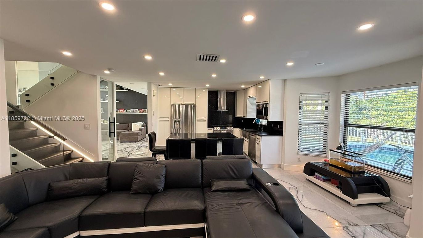 Interior, Kitchen, Living room, Marble, Recessed Lighting, Stainless Steel Appliances