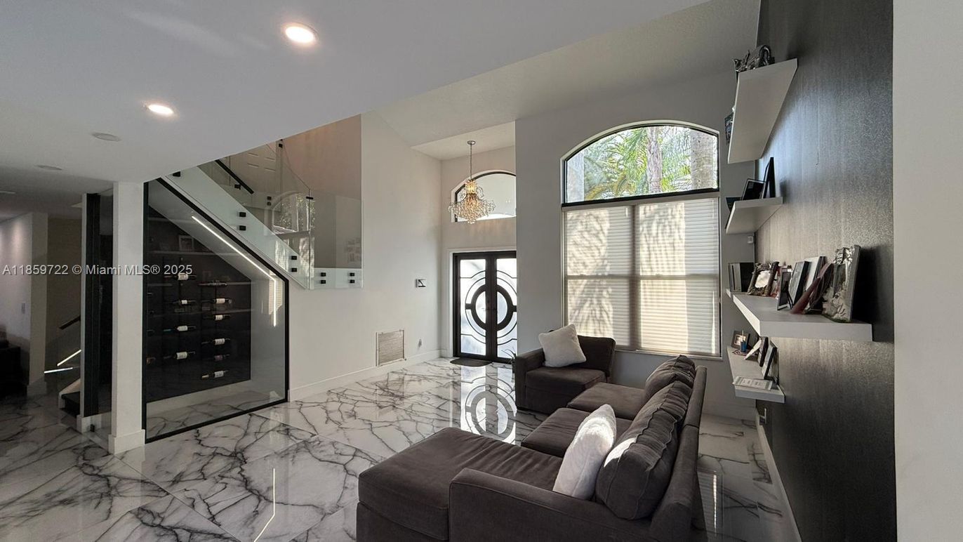 Interior, Living room, Marble, Pendant Lights, Recessed Lighting