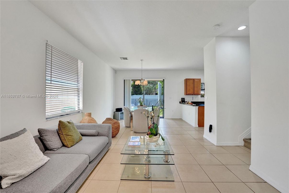Dining room, Interior, Kitchen, Living room, Pendant Lights, Recessed Lighting