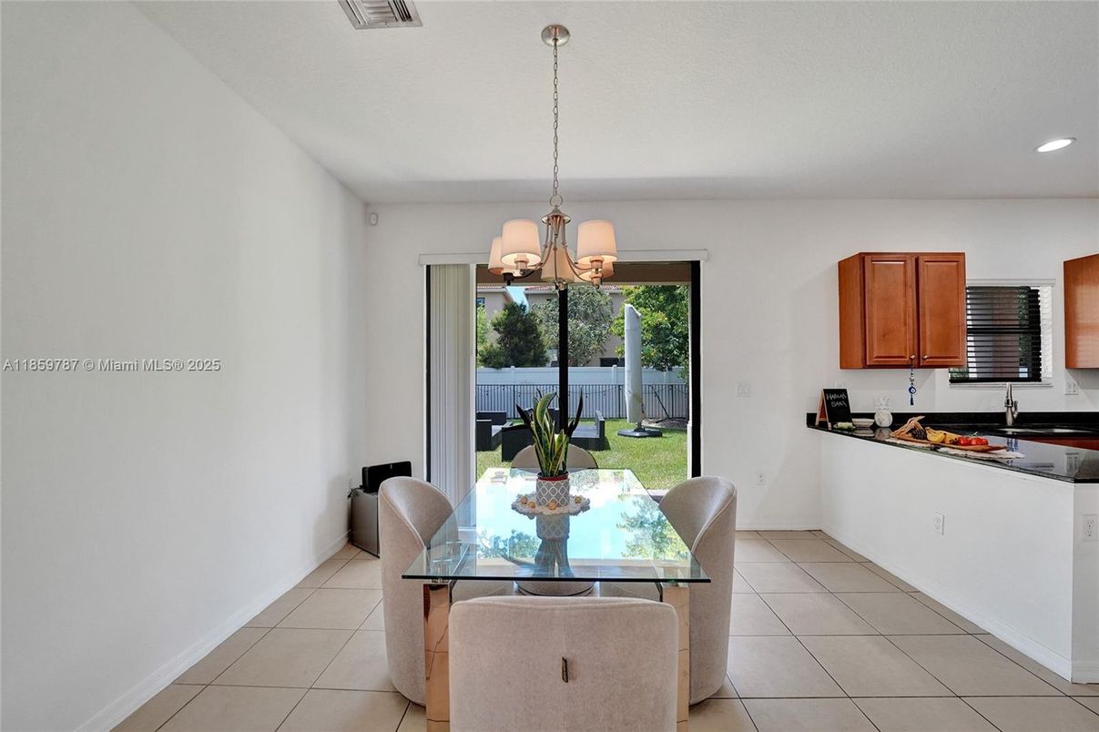 Chandelier, Dining room, Interior, Recessed Lighting