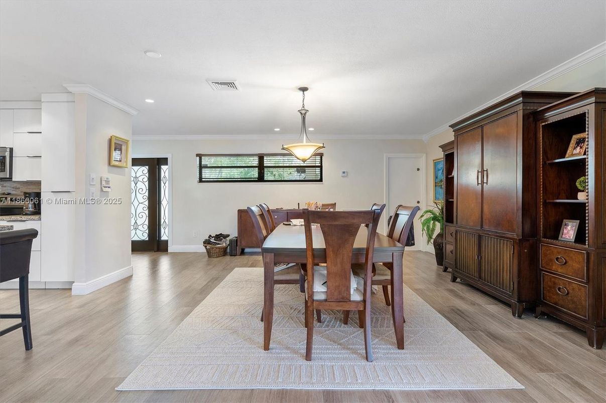 Dining room, Interior, Pendant Lights, Recessed Lighting, Wood Texture Flooring