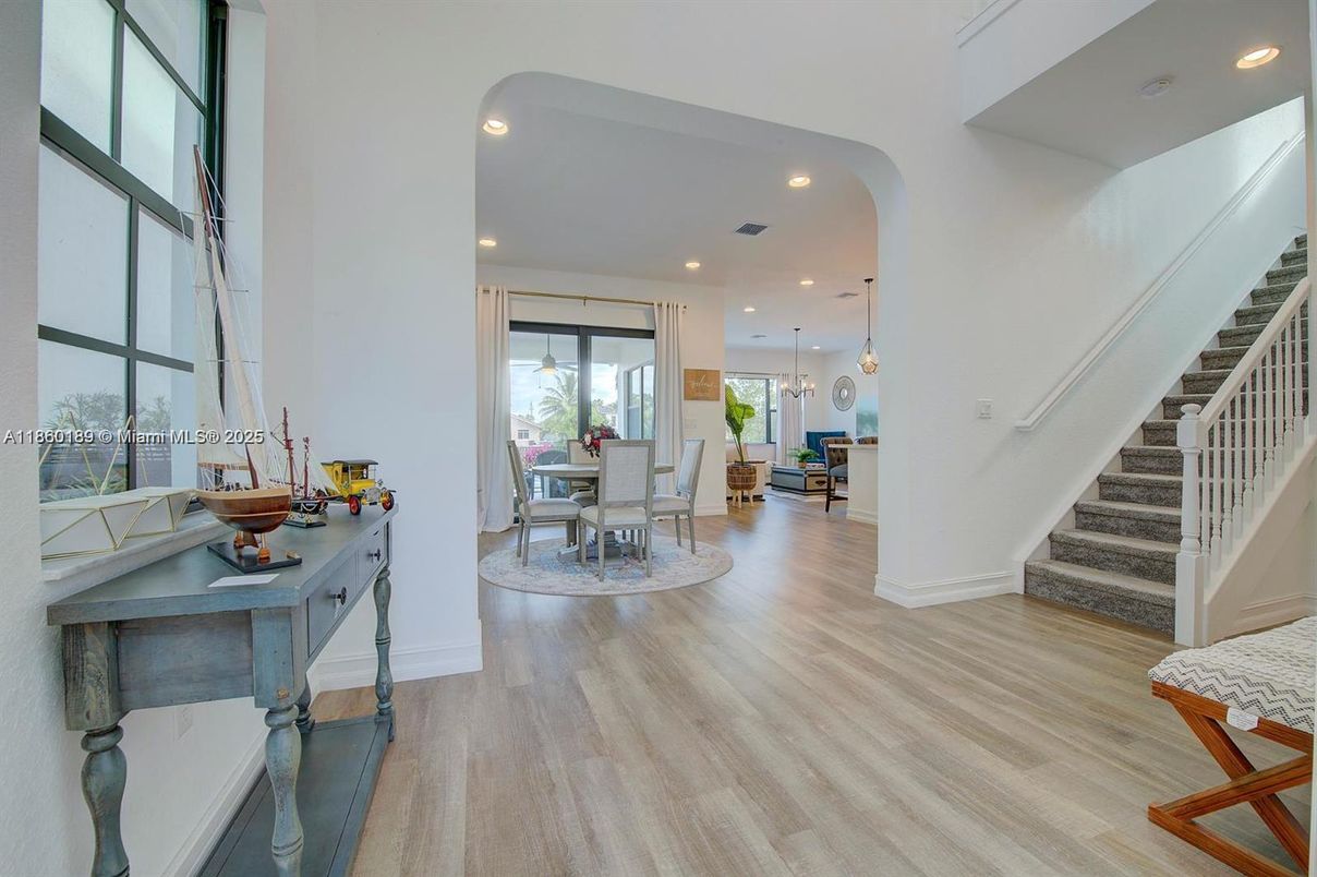 Dining room, Interior, Pendant Lights, Recessed Lighting, Wood Texture Flooring