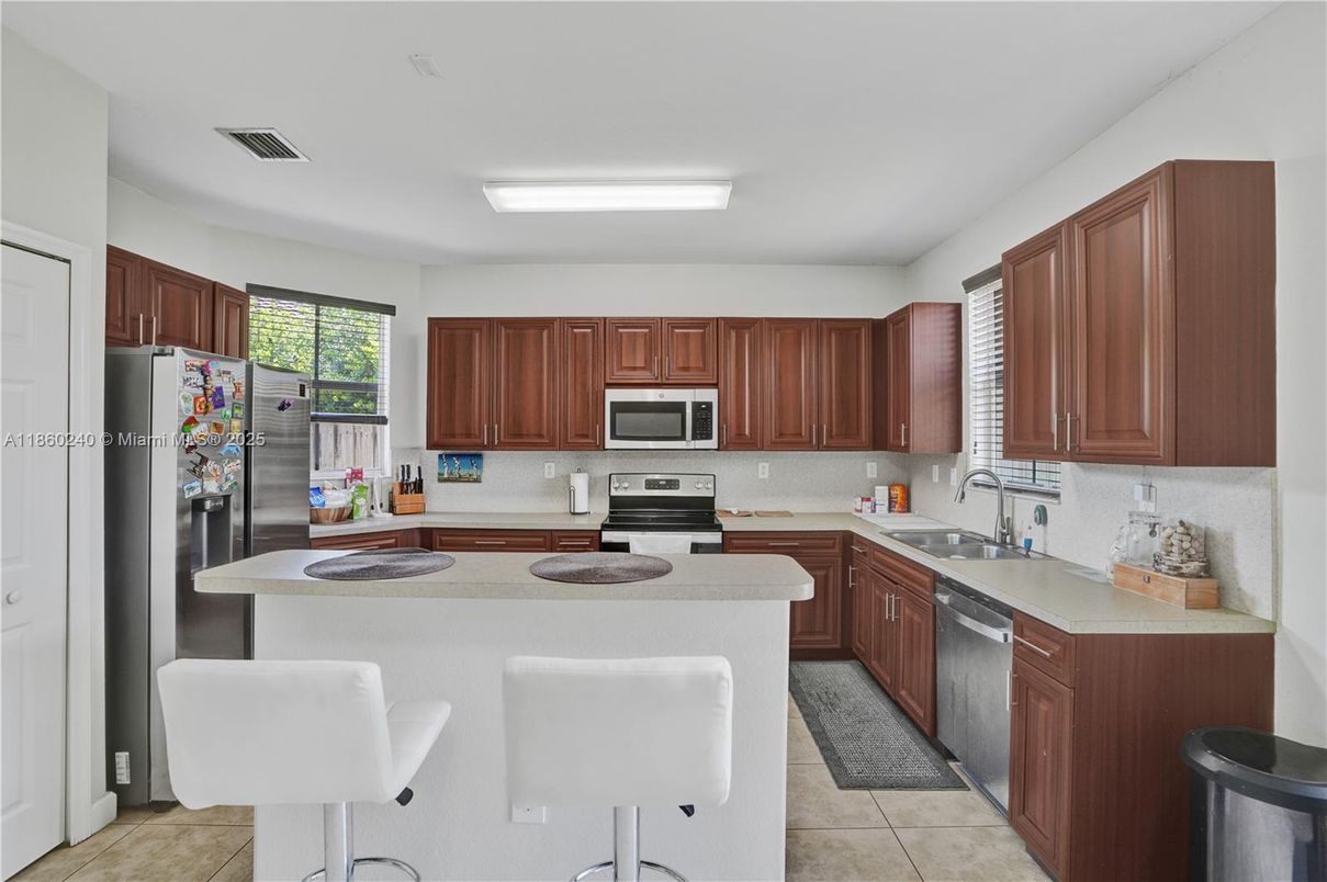 Interior, Kitchen, Stainless Steel Appliances
