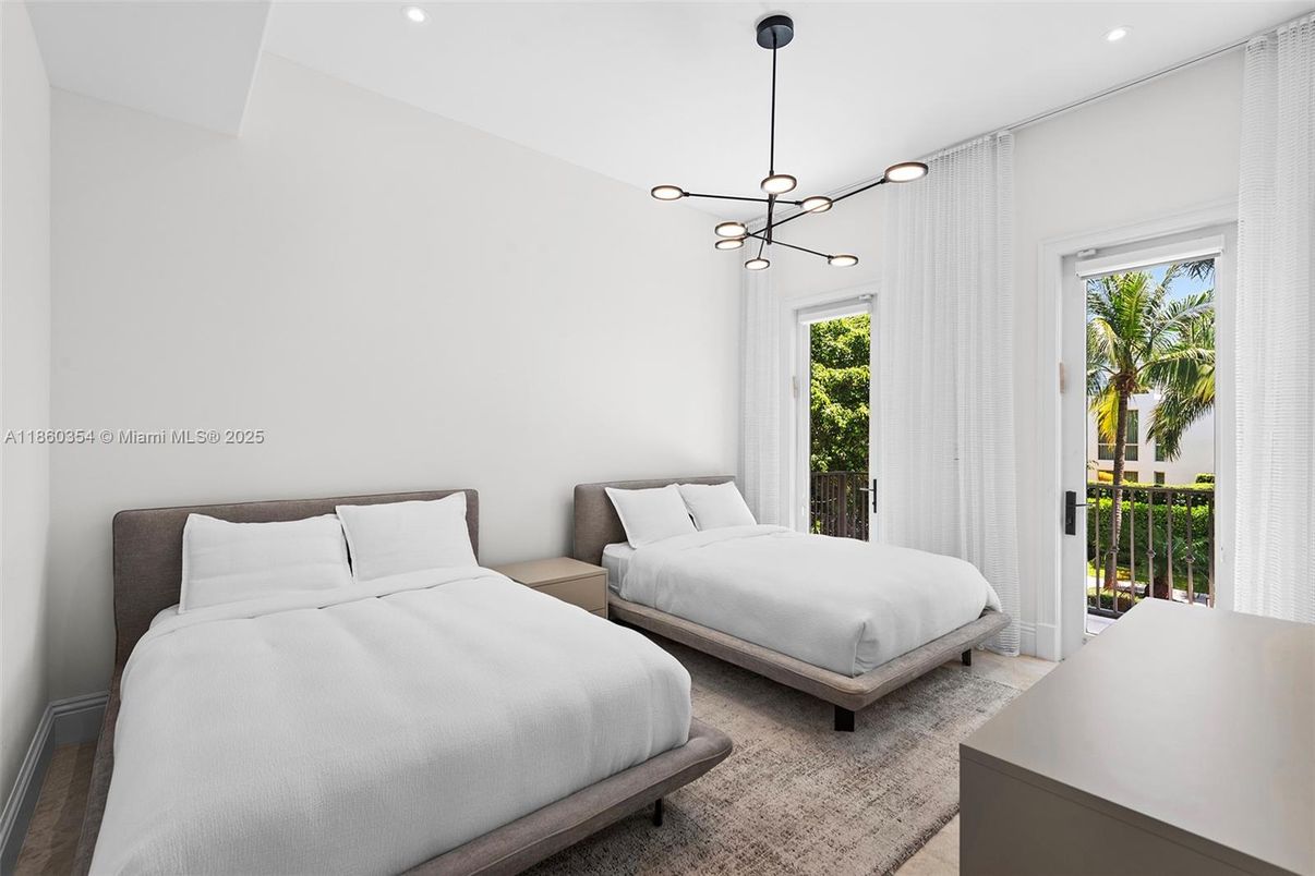 Bedroom, Interior, Pendant Lights, Recessed Lighting