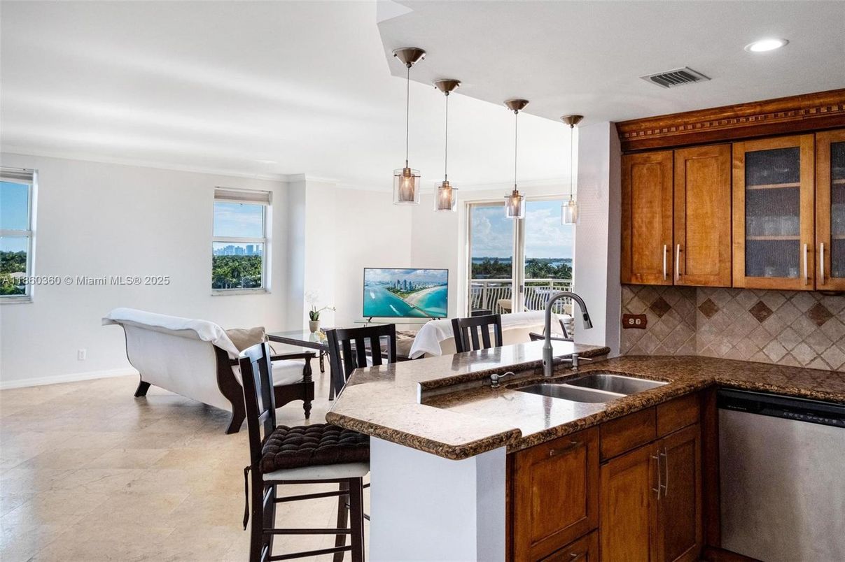 Interior, Kitchen, Pendant Lights, Recessed Lighting