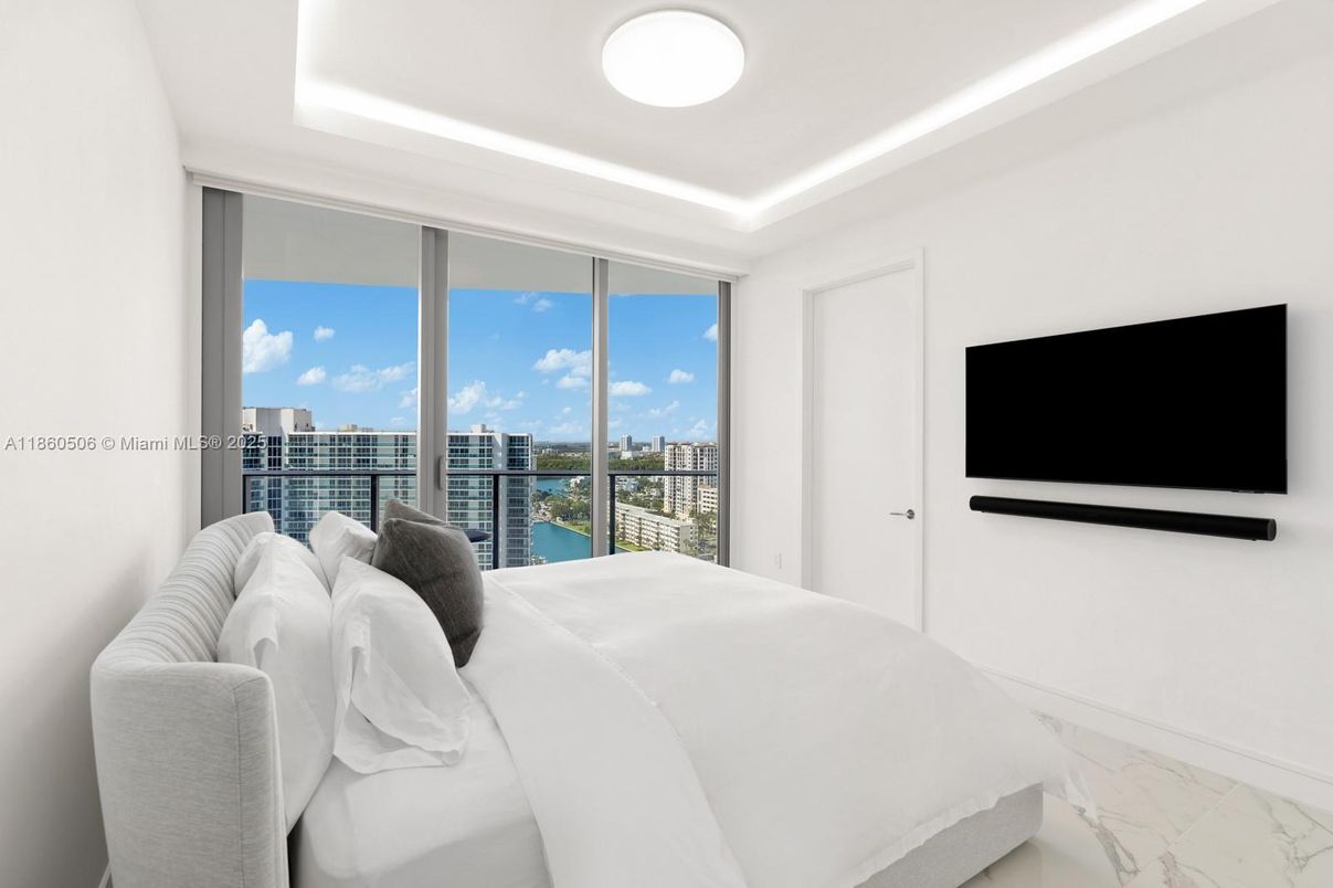 Bedroom, Interior, Marble, Water